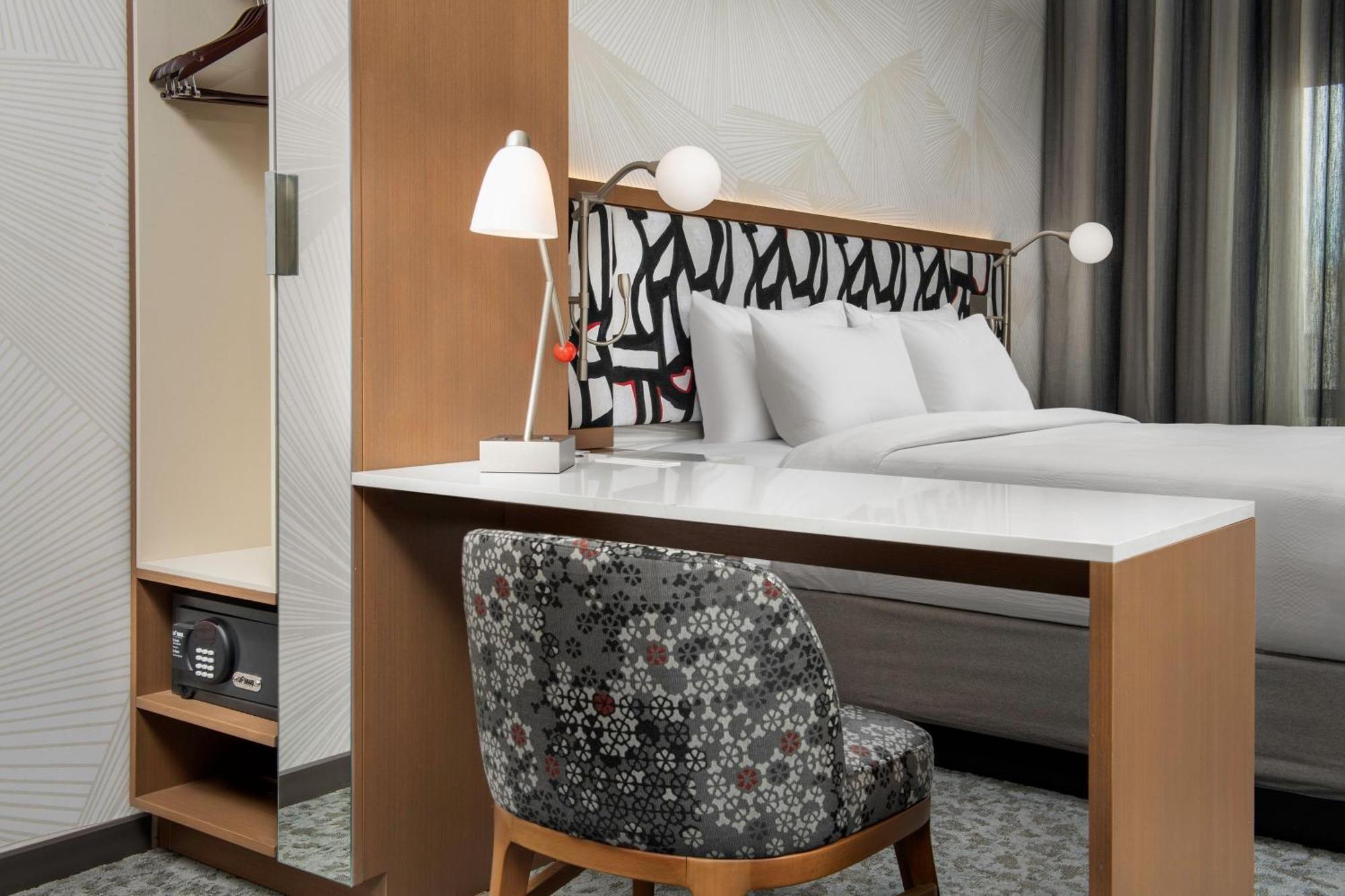 Springhill By Marriott Queens Nueva York